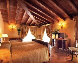 Villa Fenaroli Palace Hotel - Brescia - Camera da letto