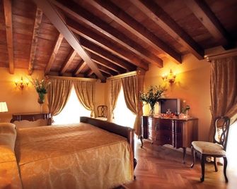 Villa Fenaroli Palace Hotel - Bréscia - Quarto