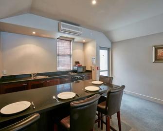 Alpine Village - Queenstown - Dining room