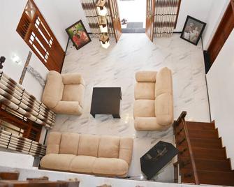 Villa River Paradise - Galle - Wohnzimmer