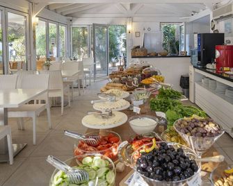 Costa Sariyaz Hotel Bodrum - Bodrum - Buffet