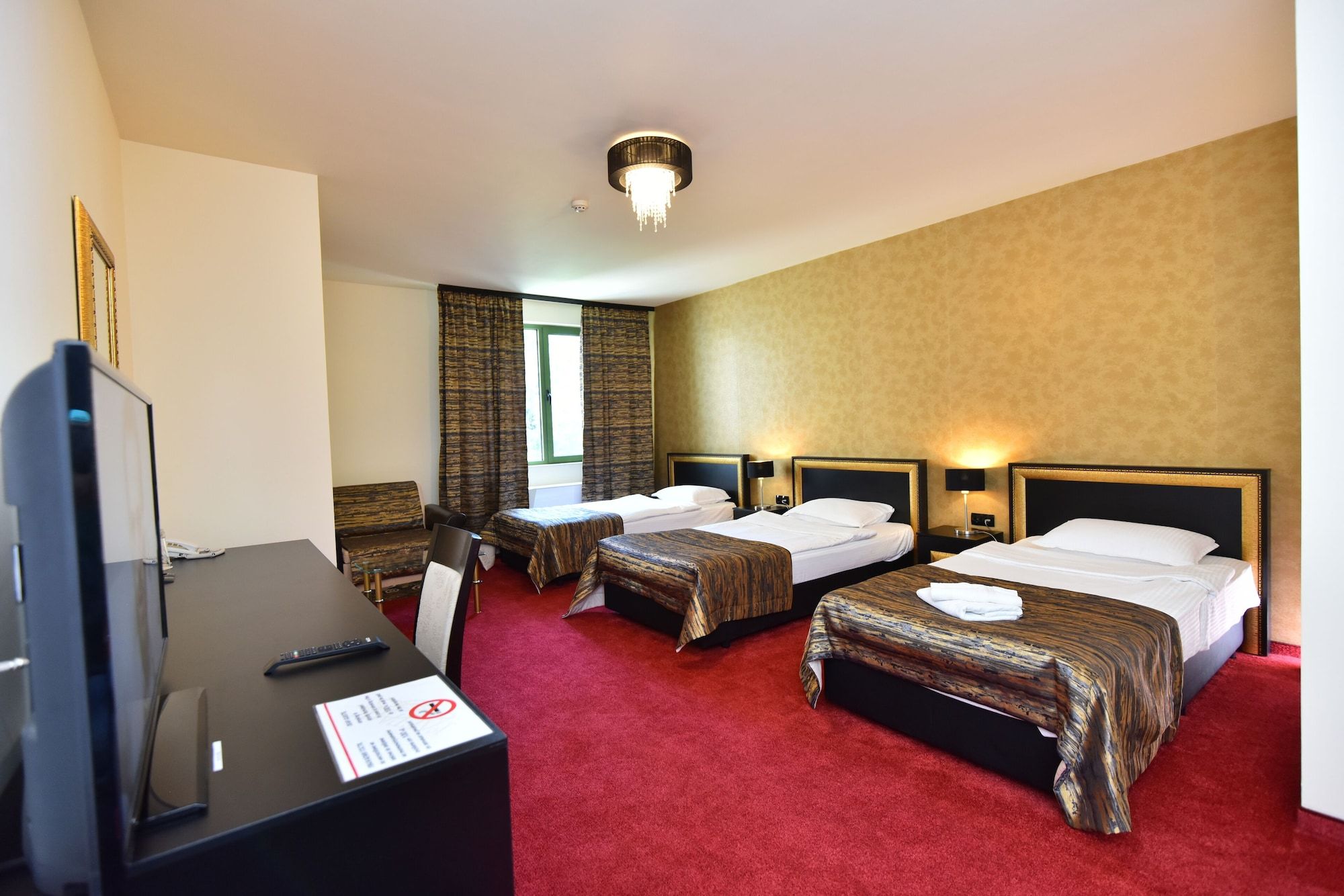 Hotel Elegance - Stara Zagora - Bedroom