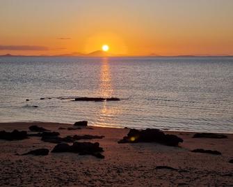 Wow! Idyllic Sunset Beach - Hideaway Bay - Playa