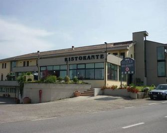 Anghiari Hotel - Anghiari - Edificio