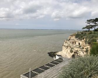 Mobile home in Meschers near Royan - Meschers-sur-Gironde - Plage