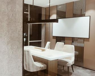 Cozy Luxury Condo in City Central - Jakarta - Matsal