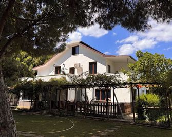 케이페 카디르 가든 부티크 호텔 - 오르한가지 - 건물