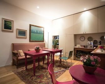 Residenza le 6 A - Trieste - Dining room