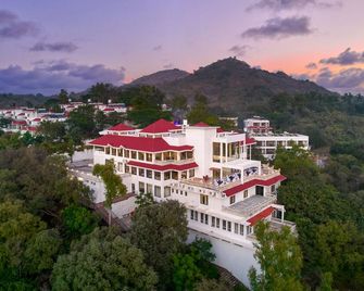 ستيرلينج ماونت أبو - مونت أبو - مبنى