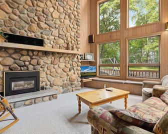 Causeway On Gull Resort - Nisswa - Sala de estar