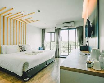 The Galla Hotel - Mueang Ranong - Bedroom