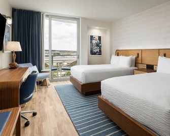 Maritime Hotel Fort Lauderdale Airport & Cruiseport - Fort Lauderdale - Bedroom