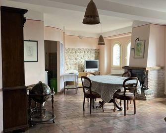 Villa Felici Occidentalis - Giuliano di Roma - Sala de jantar