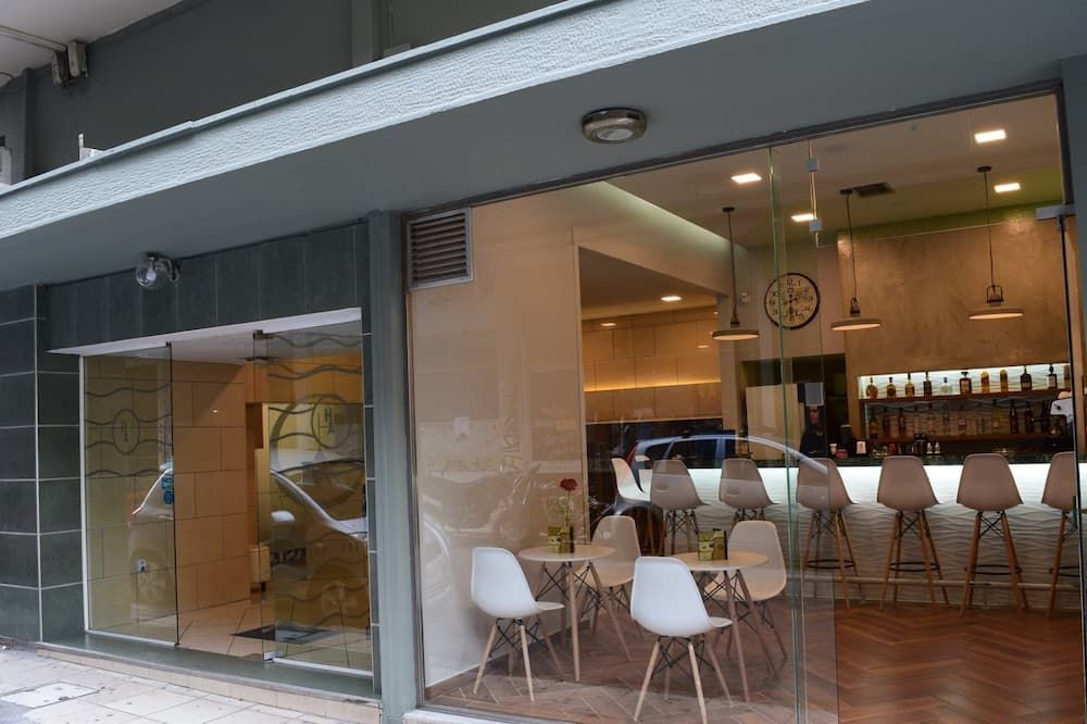 Hotel Atlanta - פאטראס - בר