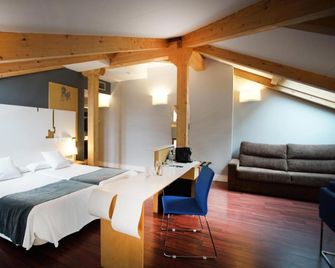 Dorma El Coloquio - Valladolid - Bedroom