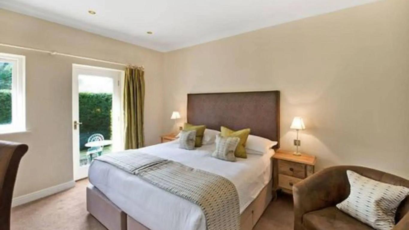 The Ryebeck Hotel