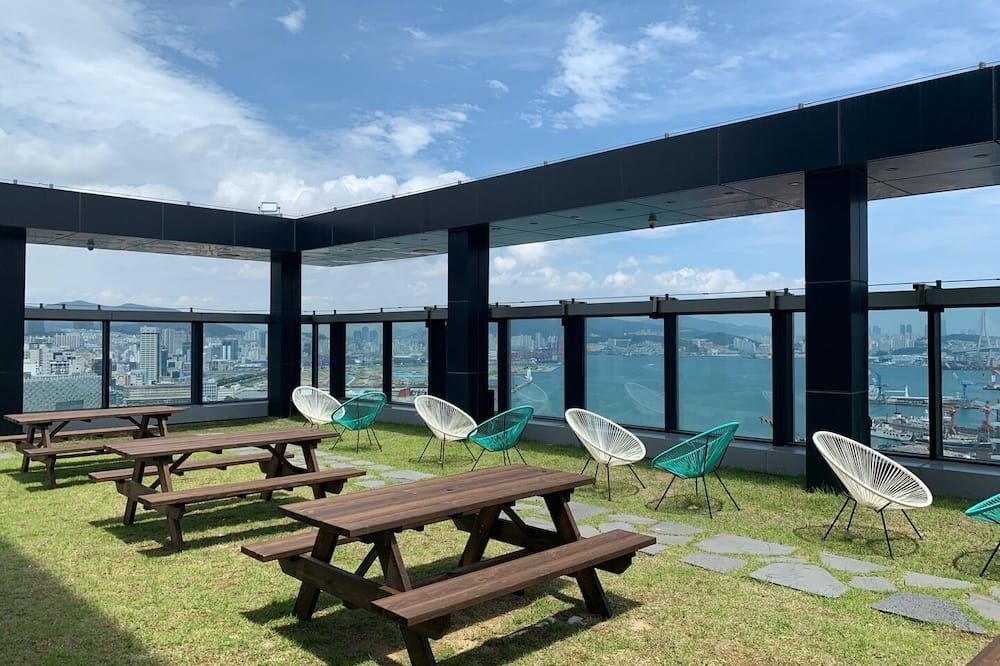 Hotel Adela - Busan - Patio