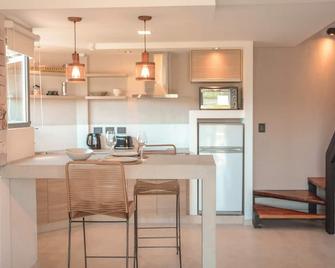 Agrelo Vines Lodge - Agrelo - Kitchen