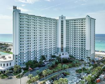 Stunning View! Renovated 4th Floor Condo with Three Pools-Right on the Beach! - Destin - Building