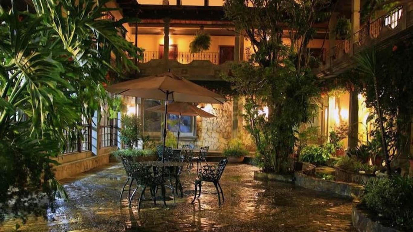 هوتل إيلفير