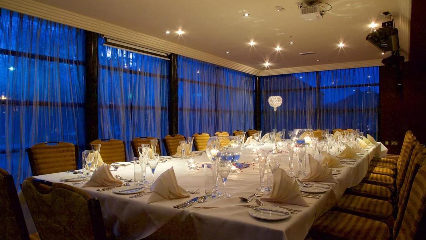 Warrington Fir Grove Hotel, Sure Hotel Collection by BW