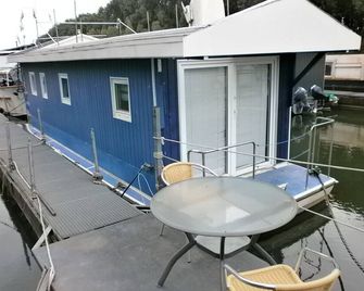 Sportboote Bornheim - Bornheim - Balkon