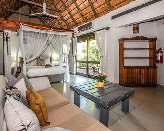 Leopard's Lair Bush Lodge - Hoedspruit