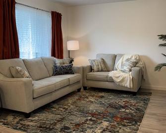 Sapphire Stay- King and Queen - Hermiston - Wohnzimmer