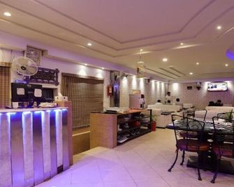 Khayyam Hotel & Restaurant - Faisalābād - Restaurant
