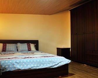 Koura Nahla Apartment - Al Qalamoun - Bedroom