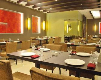 Tanza Oasis Hotel And Resort - Cavite City - Restaurante