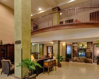 Triple Play Resort Hotel & Suites - Hayden - Lobby
