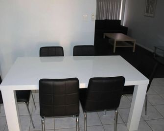 Dolphins Motel - Mollymook - Dining room