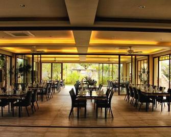 Bravo Resorts - Munting Paraiso - Dauin - Restaurante
