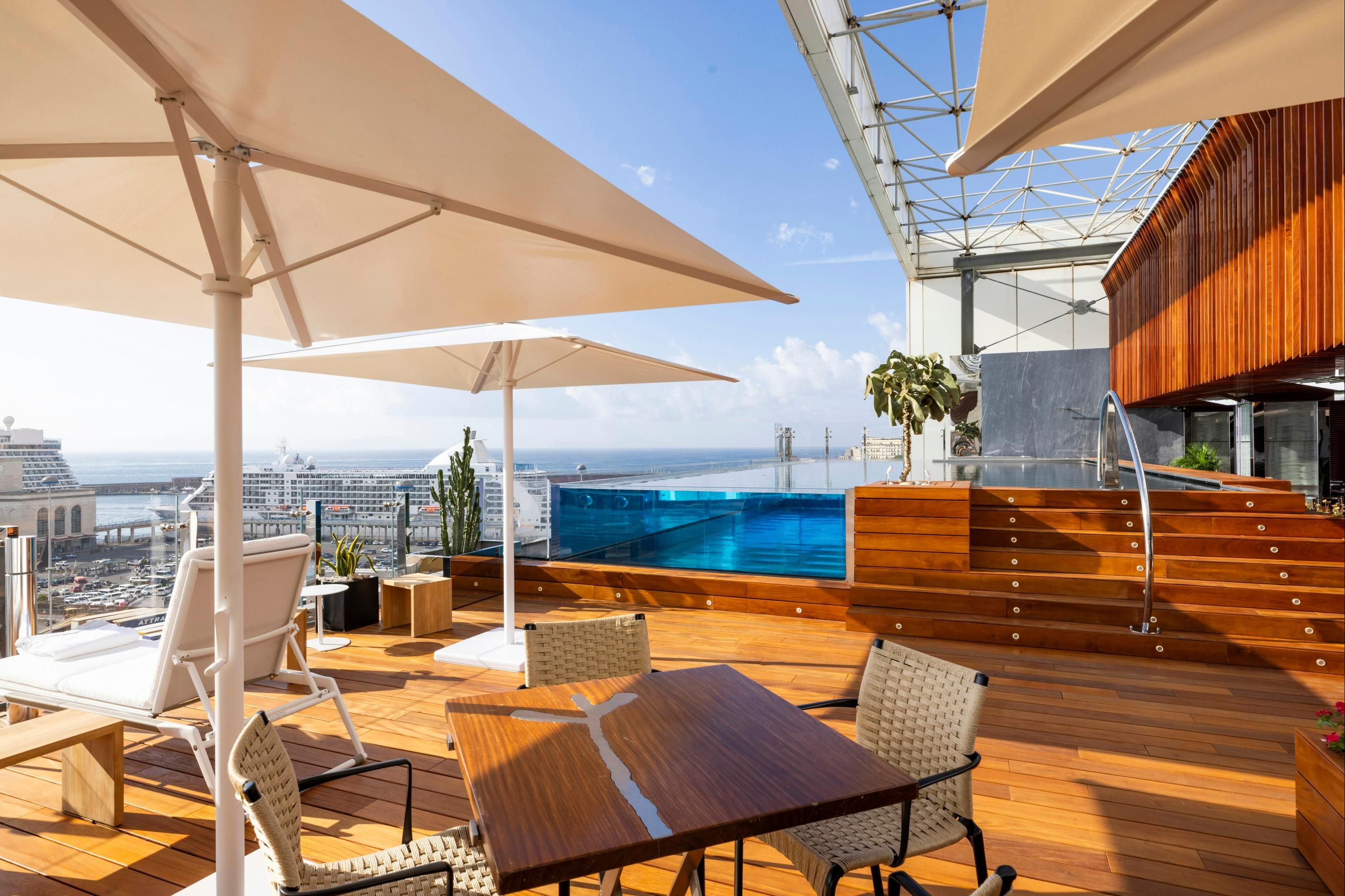 روميو نابولي