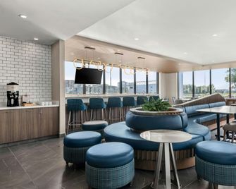 Residence Inn by Marriott Laval - Laval - Lounge