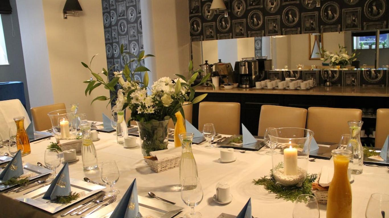 Grottger Luxury Boutique Hotel City