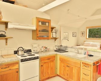 The Cottage At Heron Glass In Driggs - Driggs - Kitchen