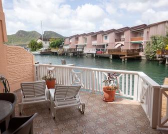 Island Paradise On The Marina - Jolly Harbour - Balcony