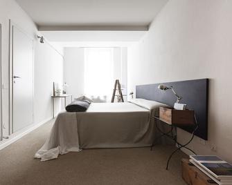 Hotel Cervetta 5 - Modena - Bedroom