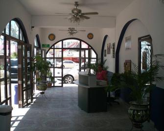 Hotel Colonial San Carlos - Cancún - Hành lang