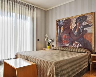 Hotel Tre Fontane - Roma - Habitación