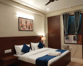 The Lodgers Two Bhk Serviced Apartment - Gurugram - Bedroom