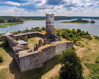 Stegeborg Trädgårdshotell - Soderkoping