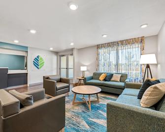 Woodspring Suites Charlotte - Arrowood - Charlotte - Sala de estar