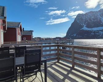 Andøy Vest Rorbuer Reine - Reine - Balkong