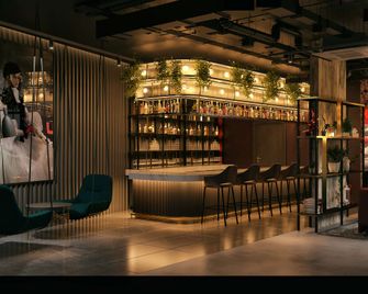 Radisson Red London Greenwich The O2 - Londra - Bar