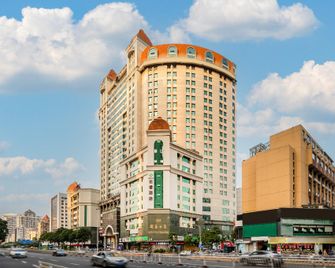 Lereal Inn Fuzhou Three Lanes and Seven Alleys Wuyi Middle Road - Fuzhou - Gebouw