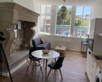 Pavillon - T2 - Pontivy Gare - Pontivy - Eetruimte