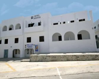 Atlantis Hotel - Naousa - Bina